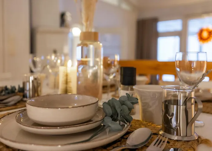 Appartement White Elegant By The River *