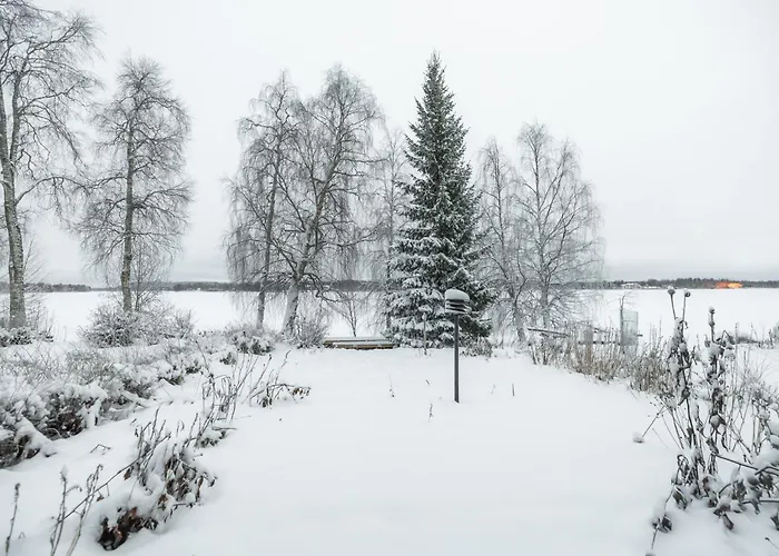 White Elegant By The River Appartement *